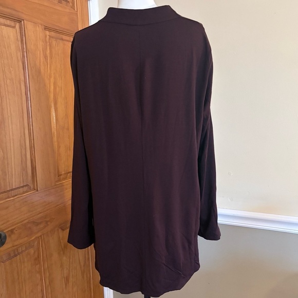 Eileen FisherV-Neck Brown Long Sleeve Soft Material Tunic - Picture 9 of 9